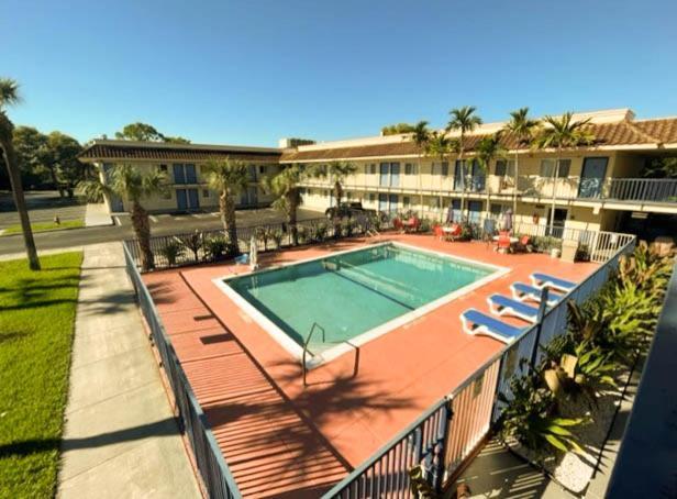 Motel 6 Riviera Beach Fl Екстериор снимка