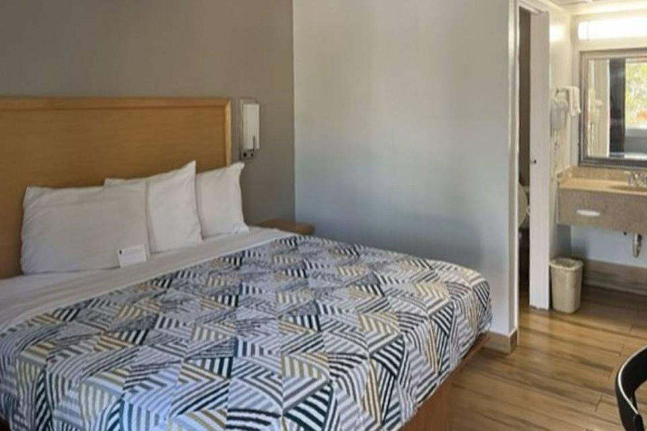Motel 6 Riviera Beach Fl Екстериор снимка